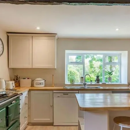 Hobbit Approved 4bed Cottage-sleep 10-pet Friendly 펜션 스킵턴