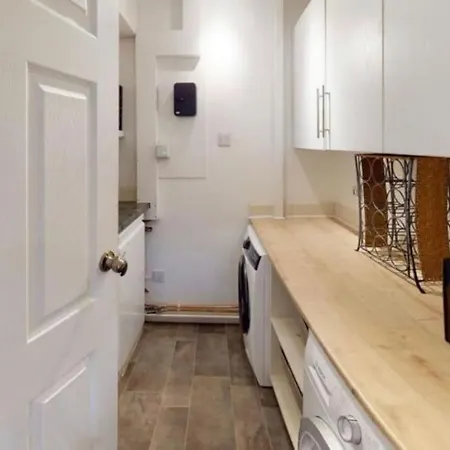 Nyaraló Hobbit Approved 4bed Cottage-sleep 10-pet Friendly *